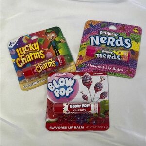 3 General Mills Colorful Flavored Lip‎ Balm Rainbow Nerds Lucky Charms Blow Pop